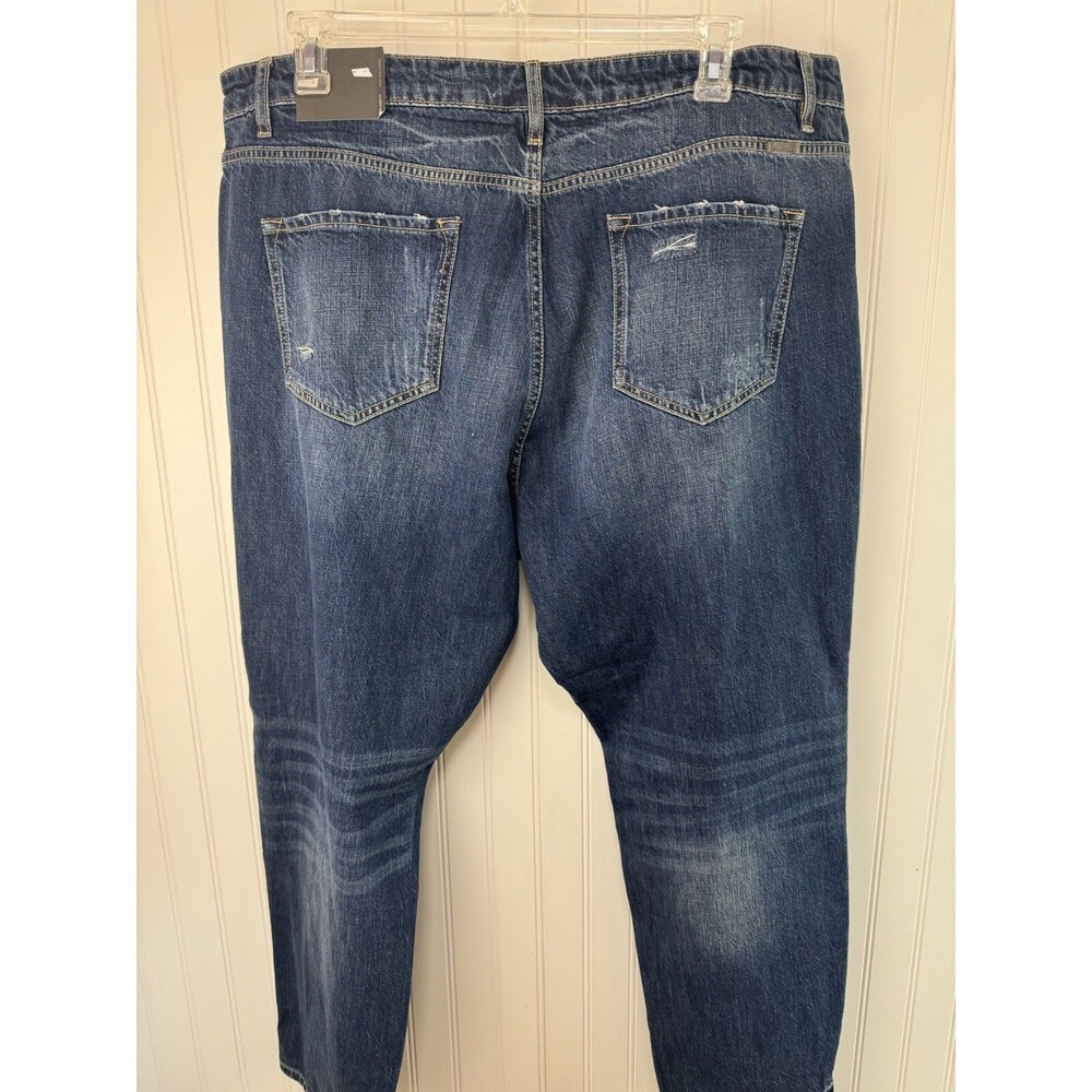 KanCan Women's Plus Size 3XL Relaxed Fit Blue Denim Distressed Jeans NWT - Picture 8 of 11